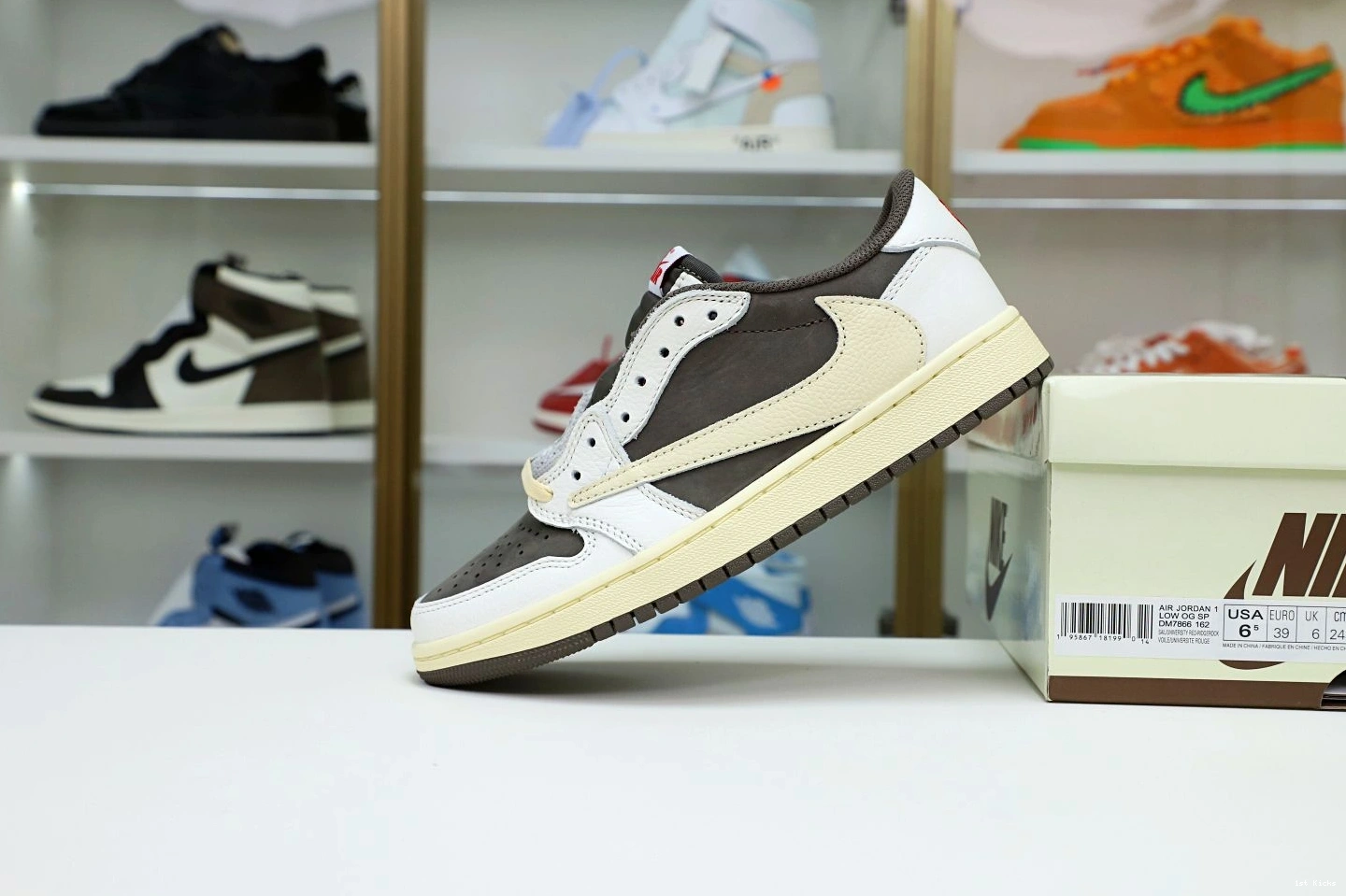 1 JORDAN OG Comfortable LOW REVERSE MOCHA TRAVIS X AIR SCOTT Kimikick 1933 1217